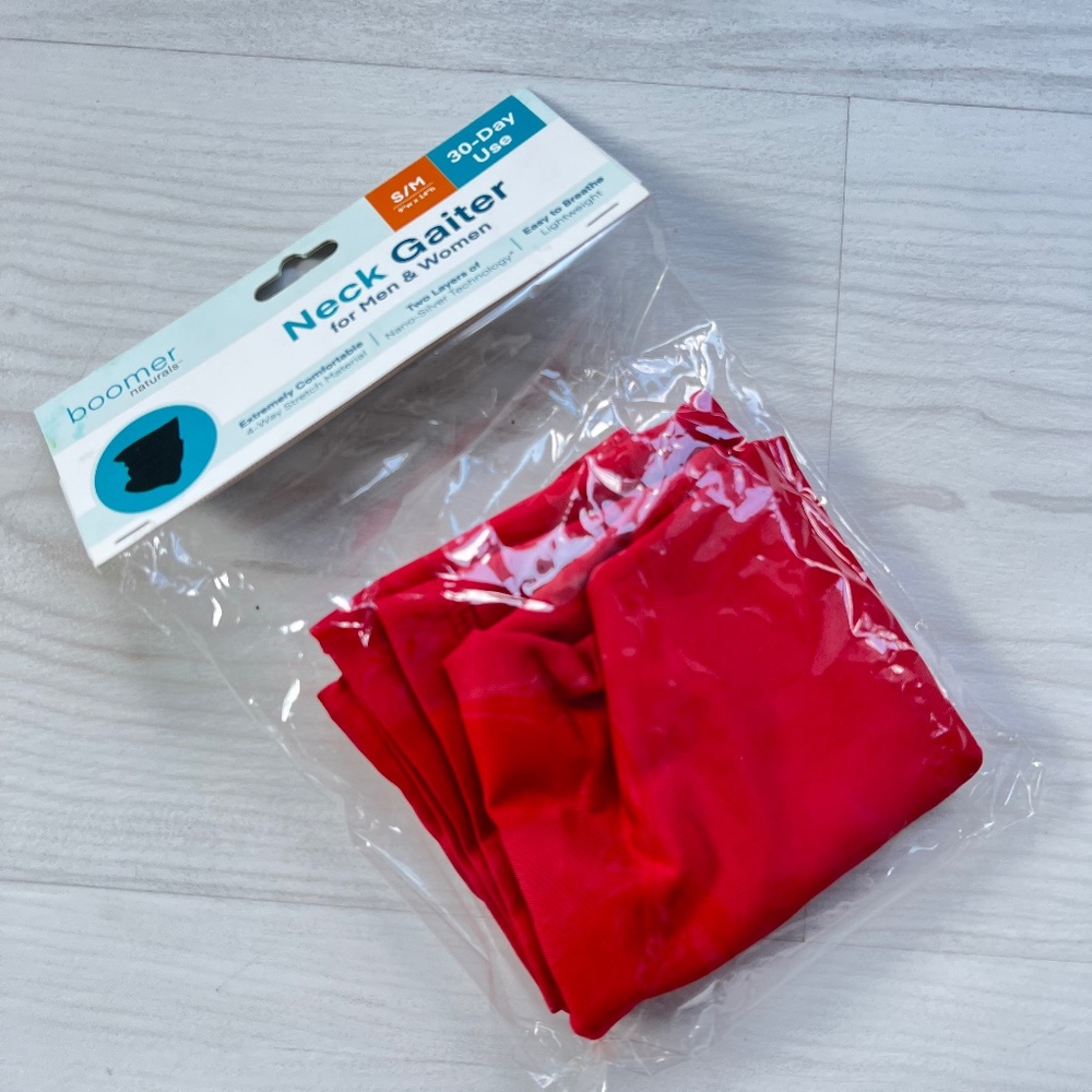 BRAND NEW Boomer Naturals Unisex Red Solid Neck Gaiter Size S/M 9" W x 14"